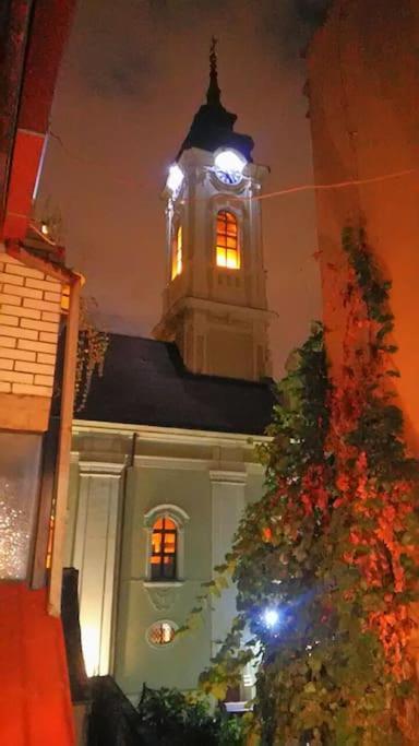 Alex Apartment Zemun Екстериор снимка