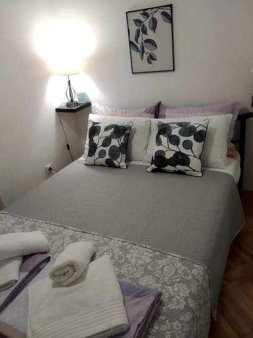 Alex Apartment Zemun Екстериор снимка