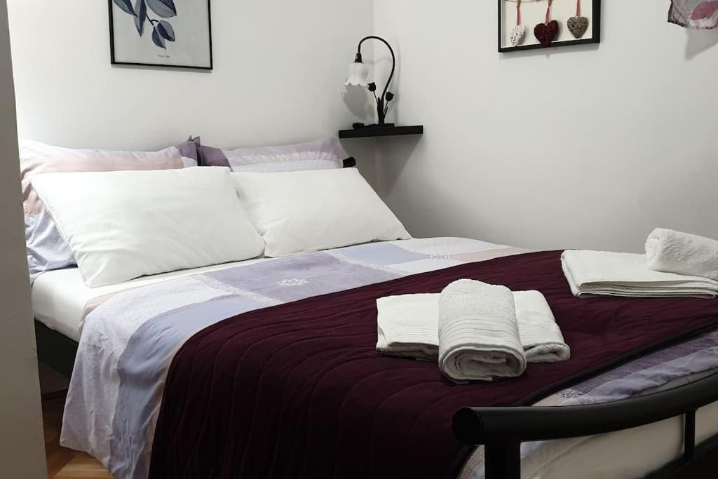 Alex Apartment Zemun Екстериор снимка